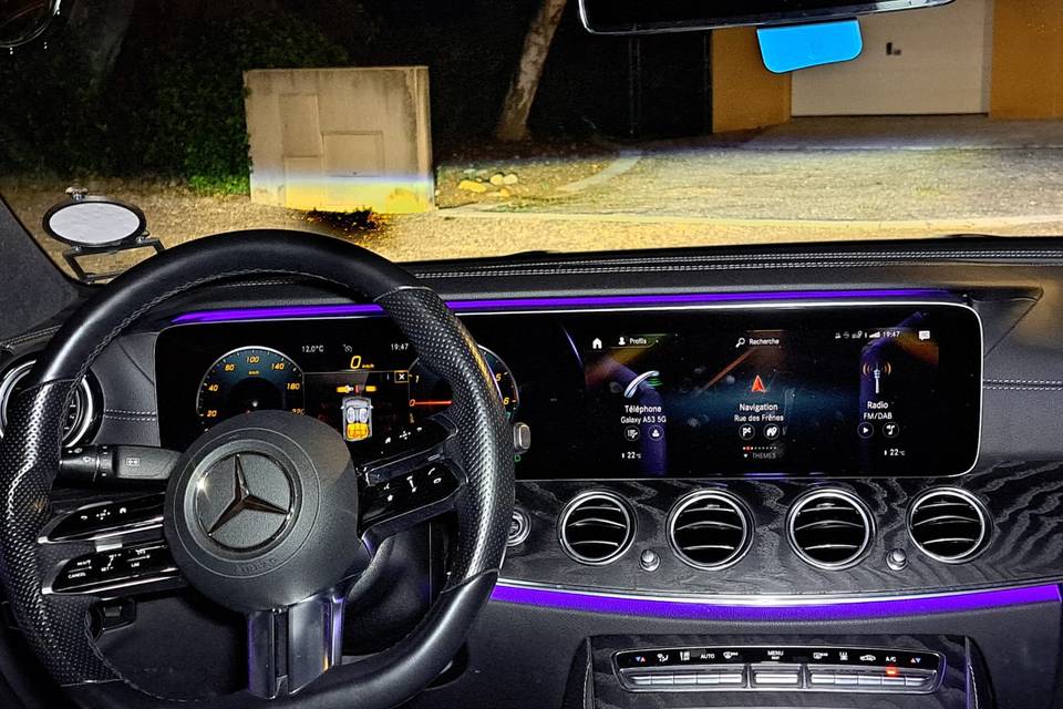 Mercedes Benz E