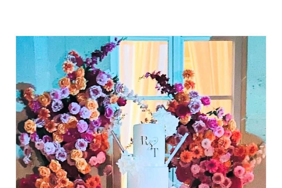« Wedding cake fleuri »