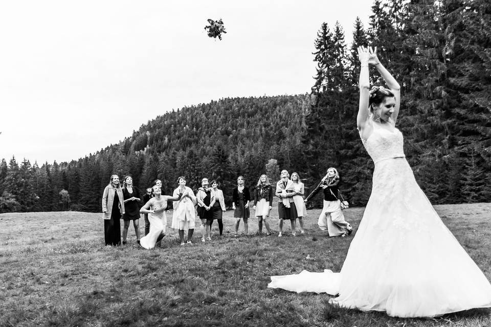 Le lancer de bouquet