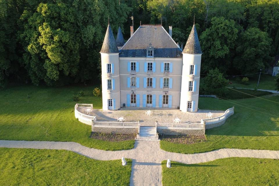 Façade & Balustrade du Château