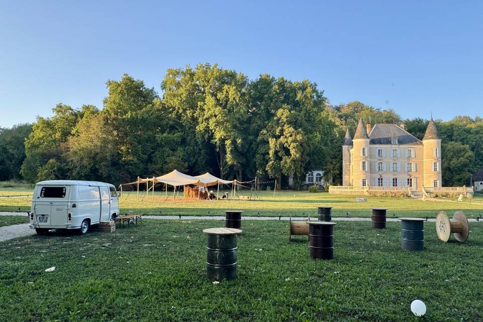 Tables hautes de cocktail