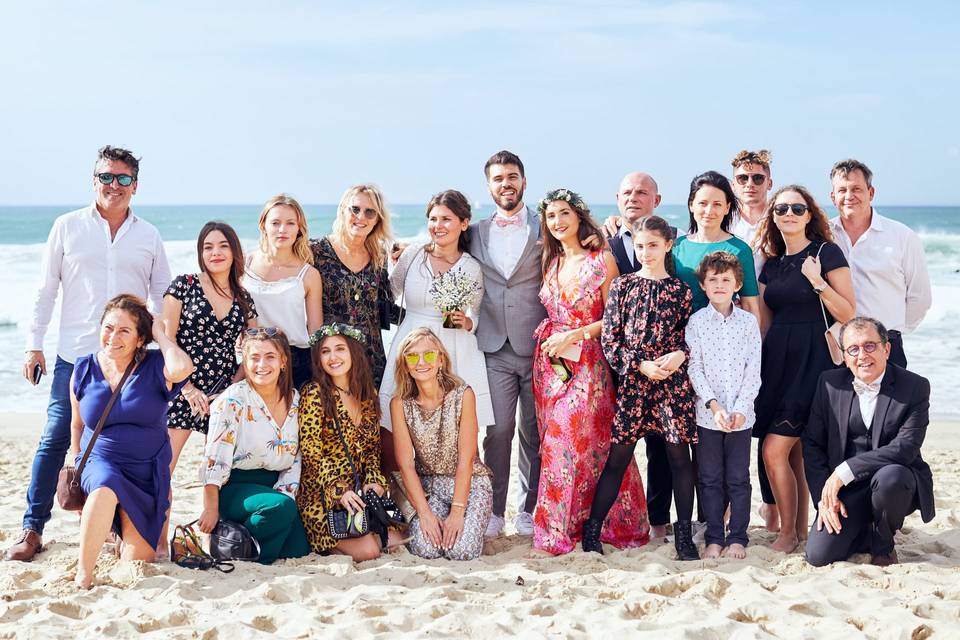 Photo de groupe à la plage