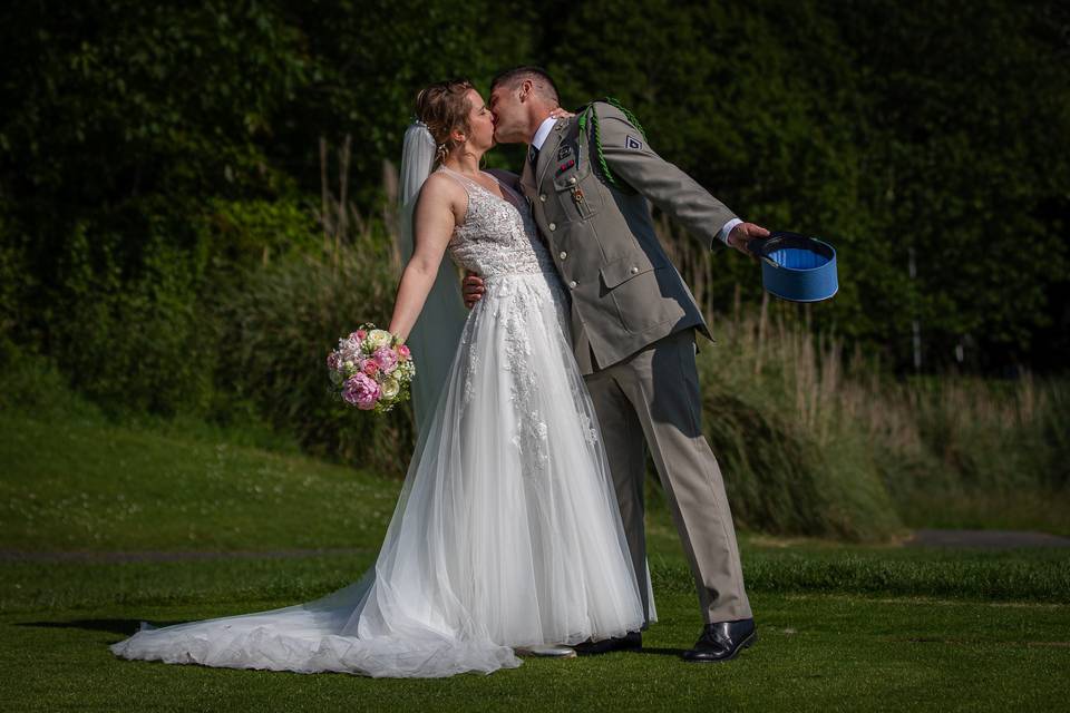 Bouquet de mariée rose et pivo