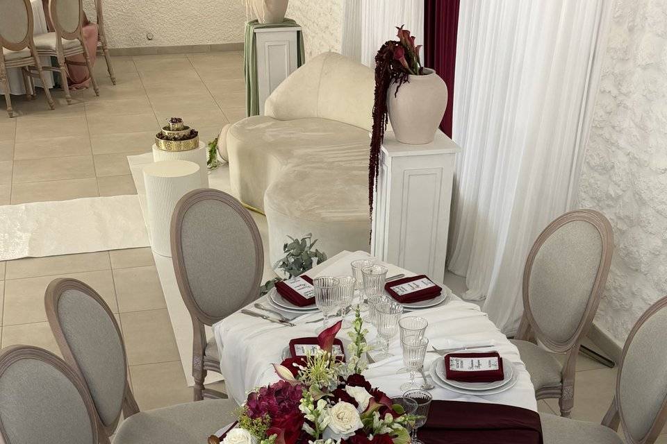 Burgundy S