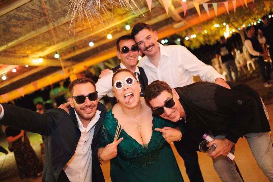 Soirée, débuts des festivités