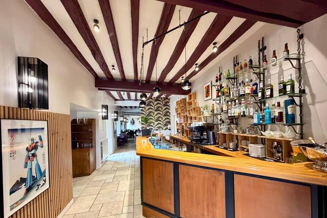 Le Bar