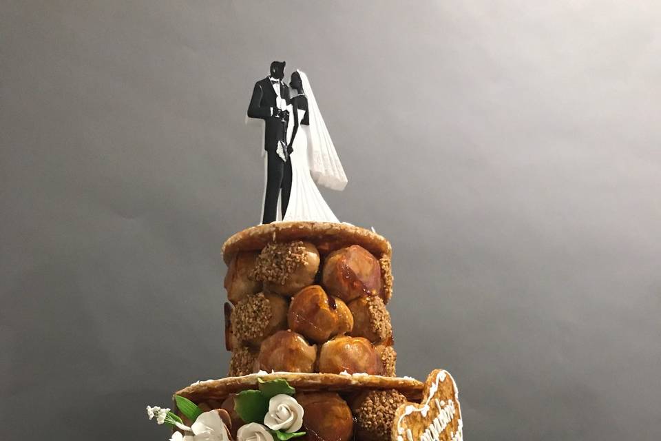 Wedding cake croq en bouche