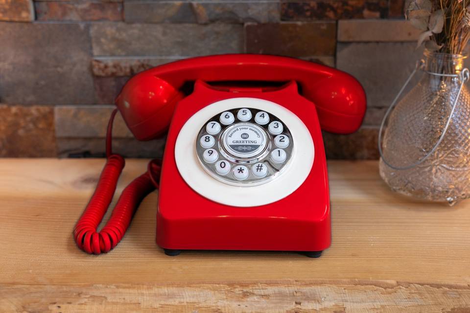 Téléphone rouge