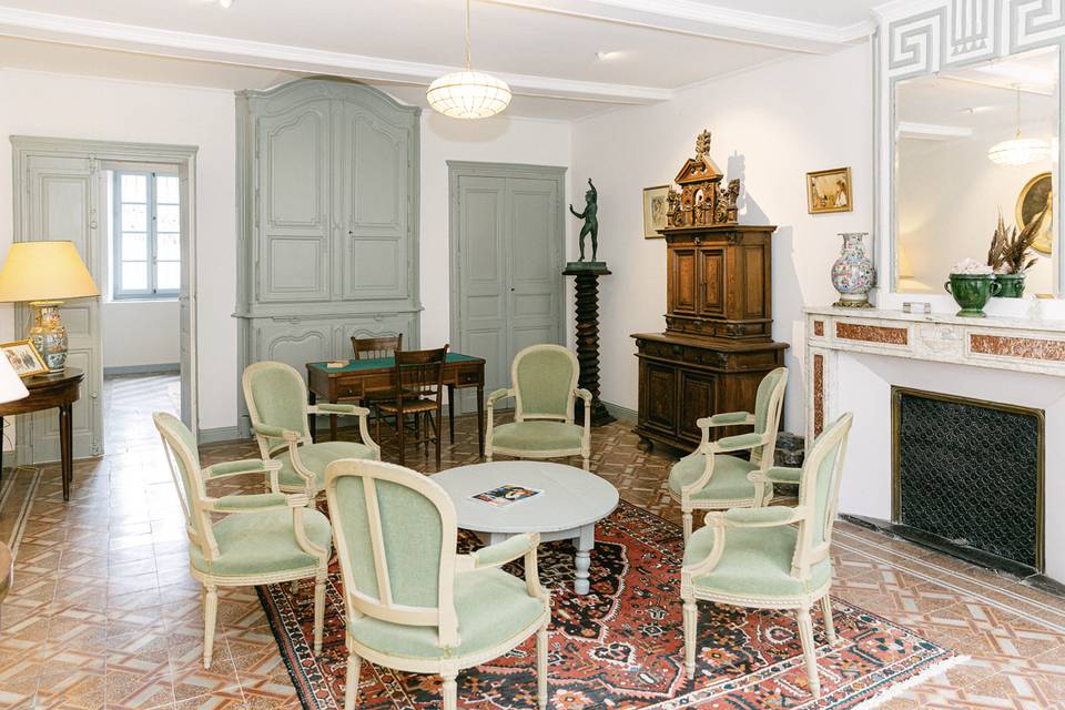 Le petit salon