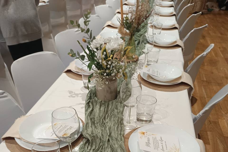 Salle de 200 m²