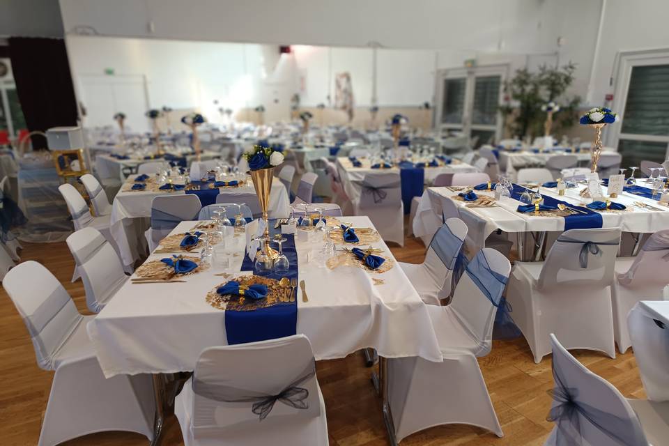 Salle de 200 m²