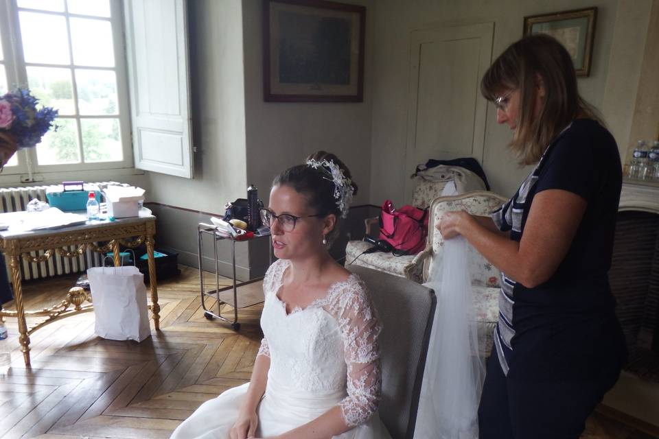 L'habillage de la mariée