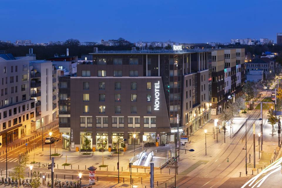 HOTEL DE NUIT
