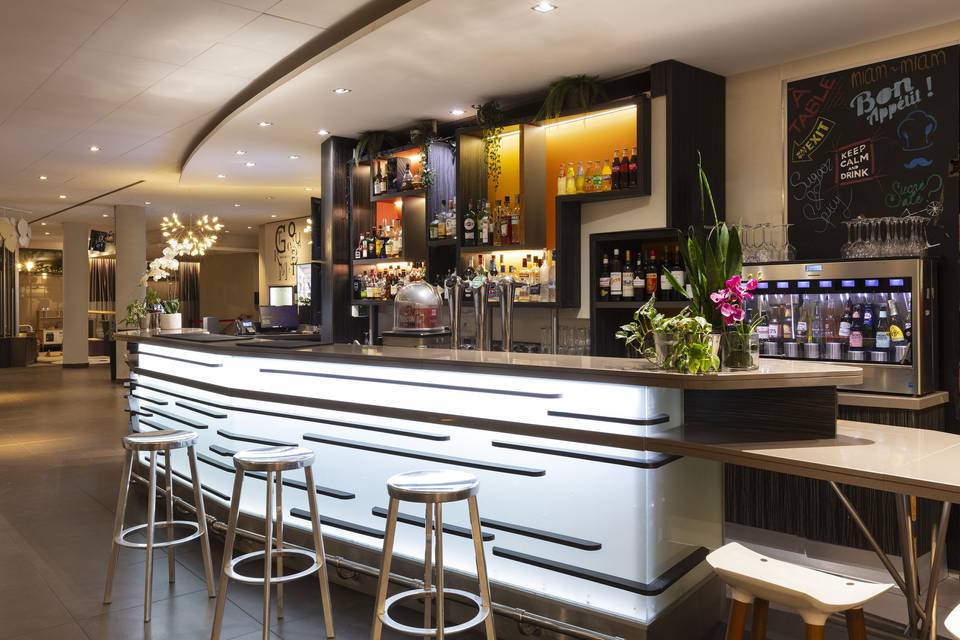 Le Gourmet Bar