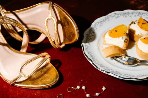 Flatlay by night