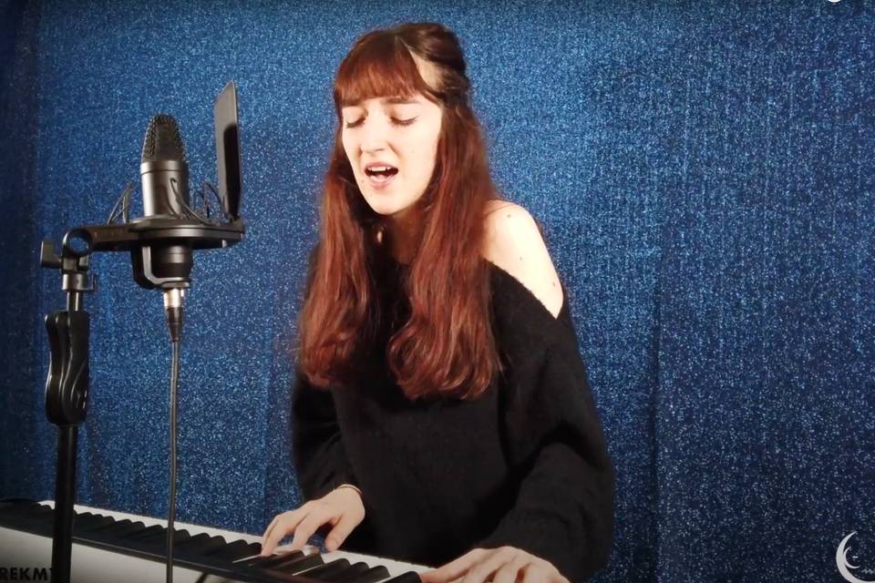 Claire Kmy - Cover