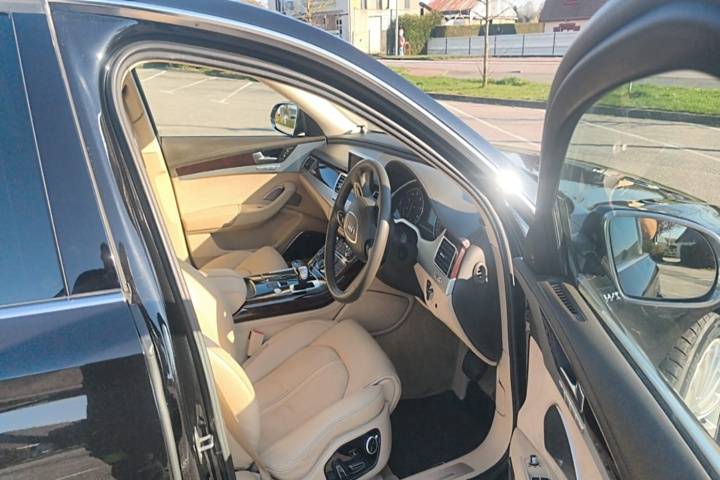 Intérieur conducteur
