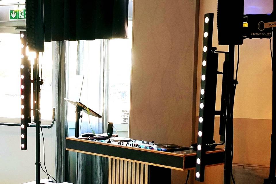 Set up DJ
