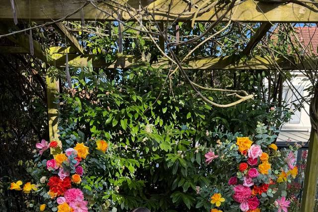 Colonnes de fleurs ☀️