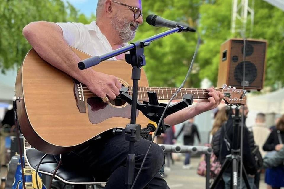 Franck, guitariste