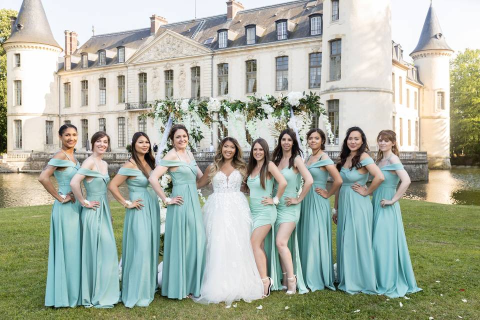 La mariée et ses demoiselles