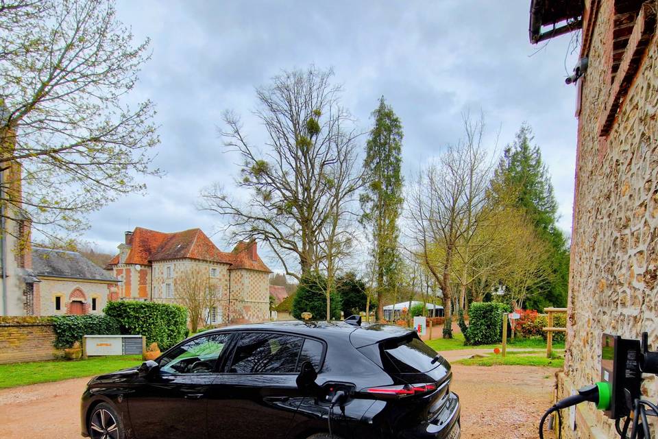 Bornes pour recharge véhicule