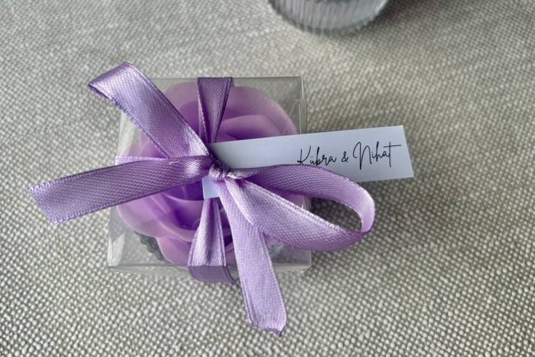 Cadeaux invités boites