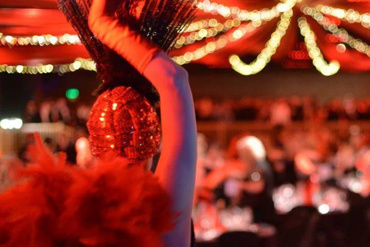 Ah Cabaret