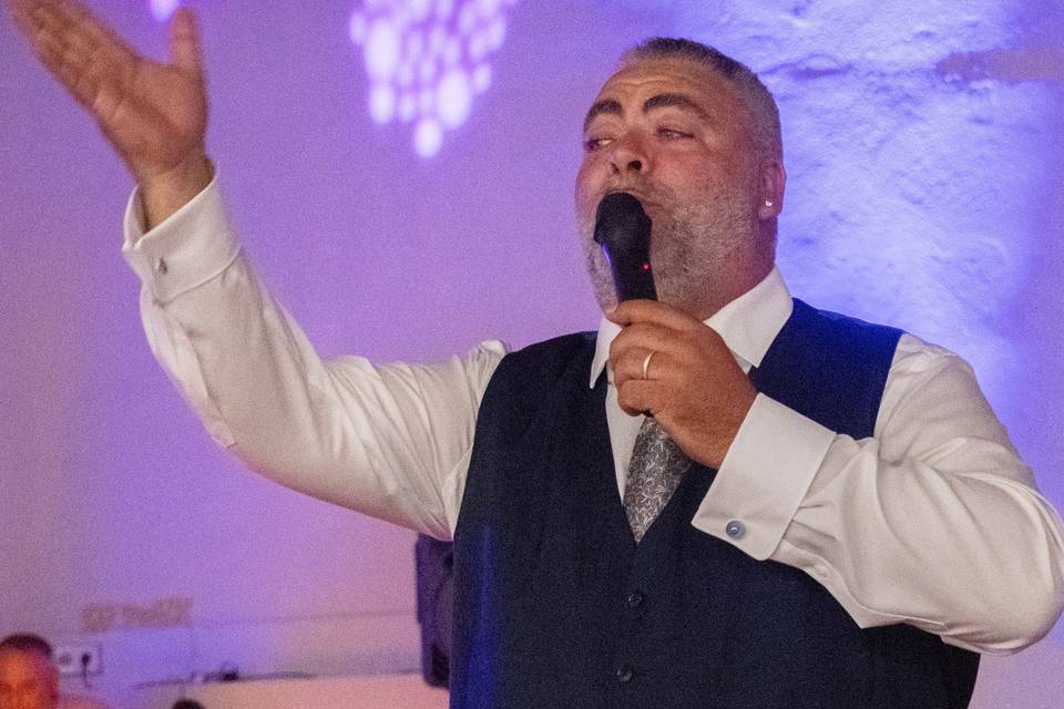 Marié qui chante