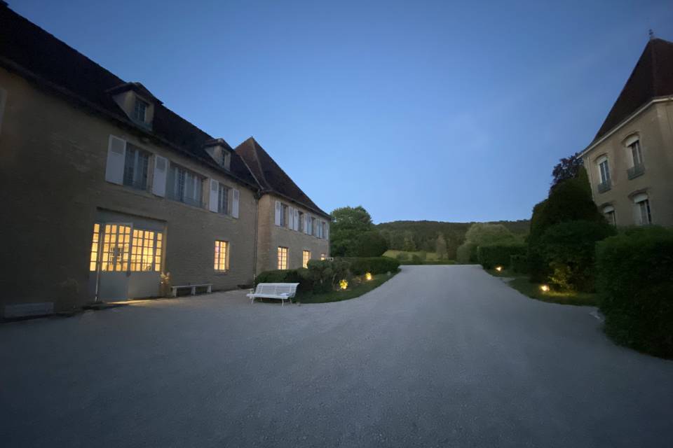 L'orangerie by night