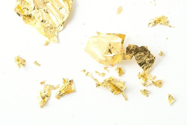 PÉTALES D'OR