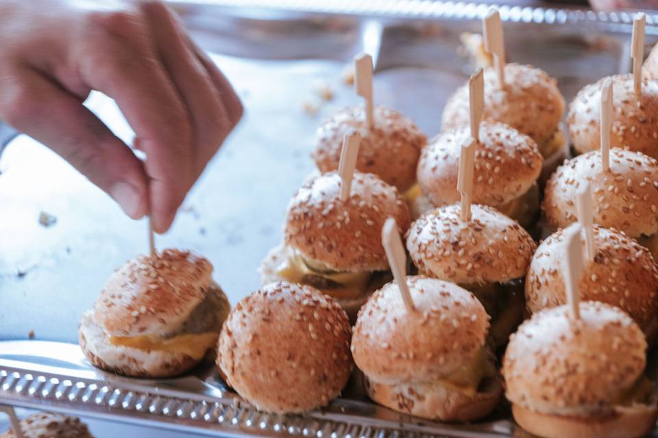 mini_burgers_plateau_planche