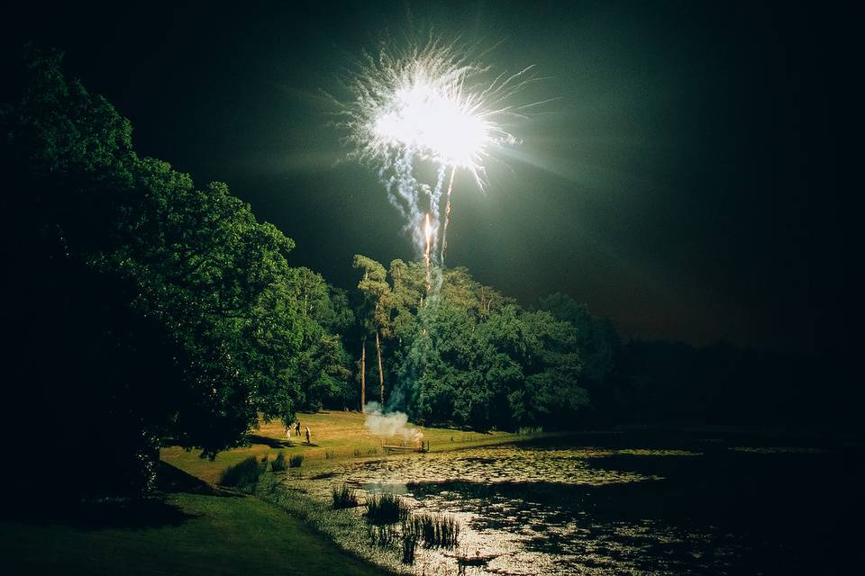 Feu d'Artifice sur l'Etang