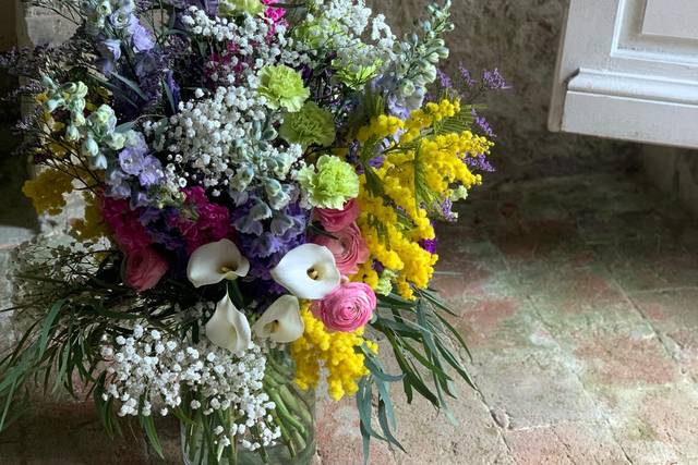 Composition florale en vase