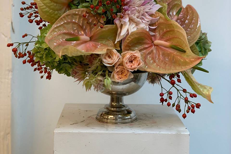Composition florale piquée