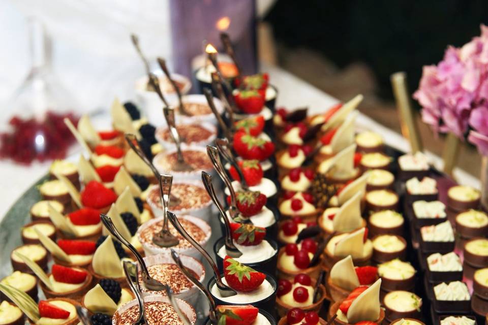 Buffet desserts