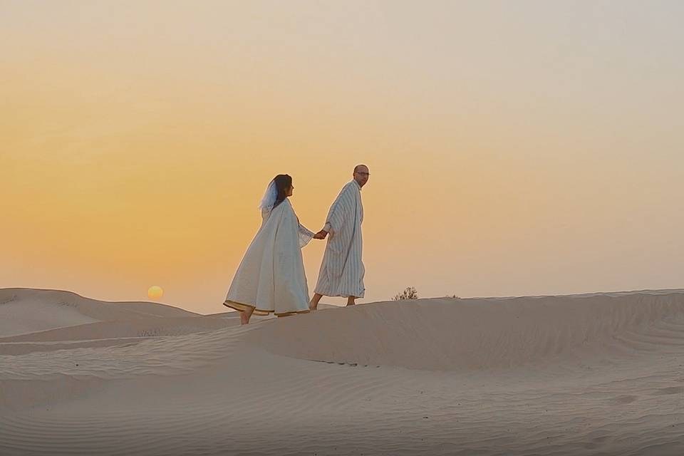 Marche dans les dunes