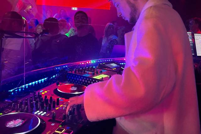 Mëzic DJ