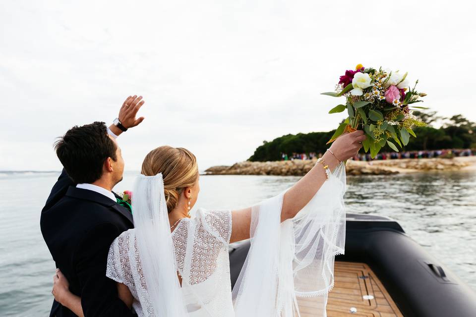 Arrivée domaine en bateau