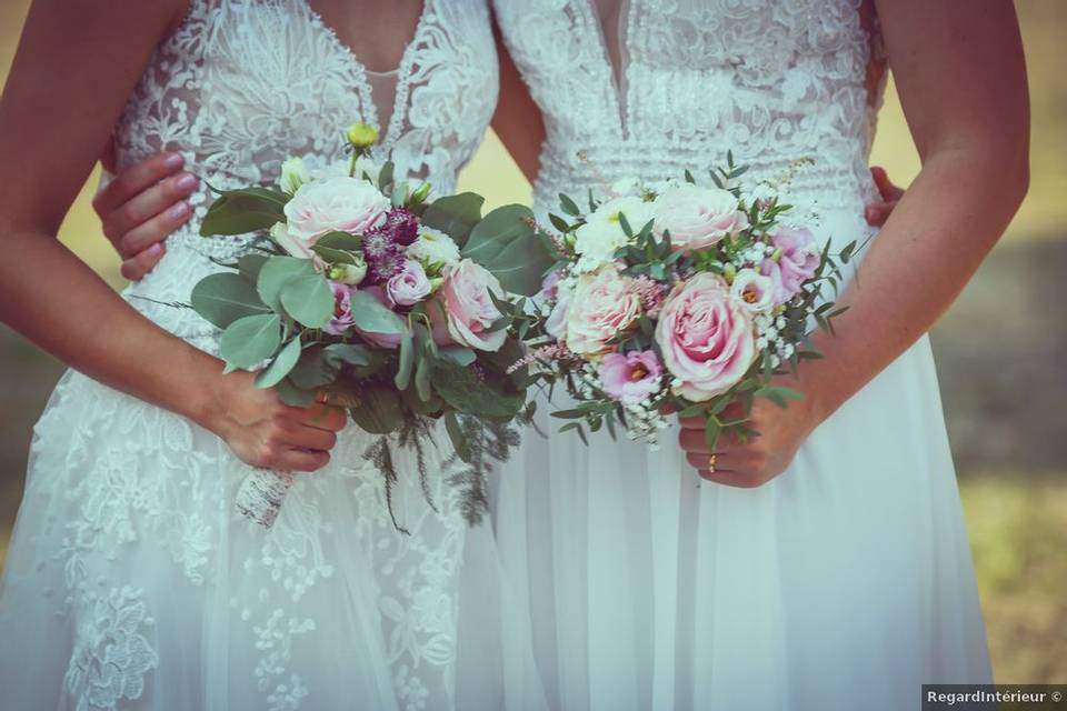 Bouquets des mariées.