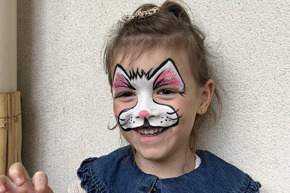 Maquillage chat