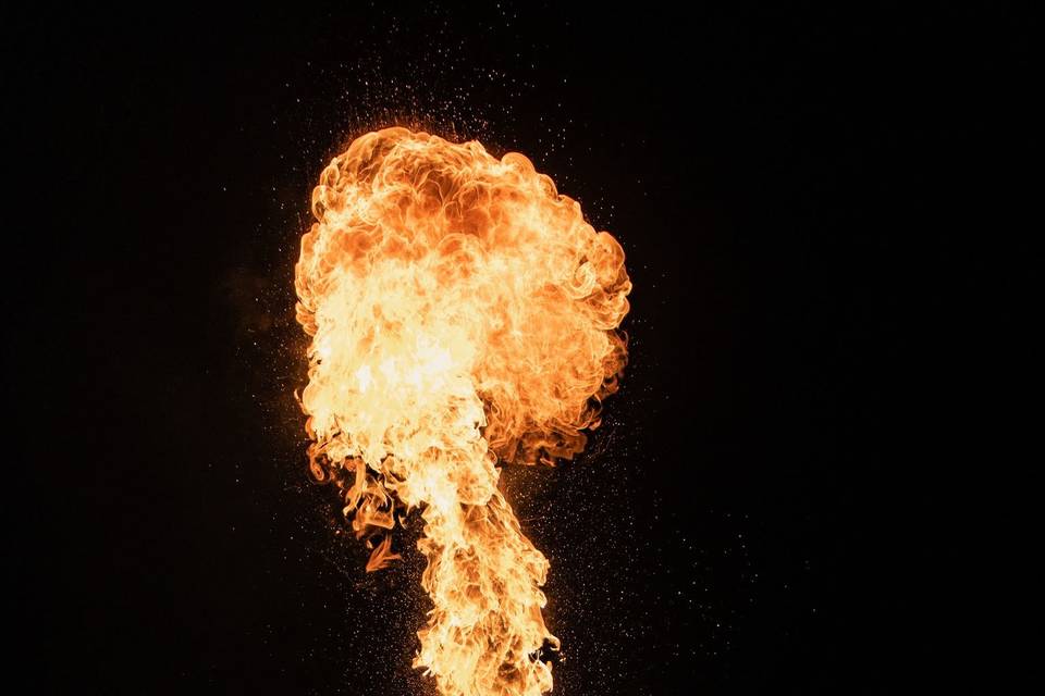 Nefeyrïs cracheuse de feu