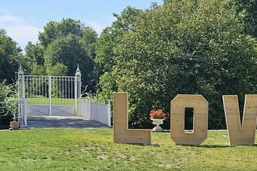 Letres LOVE