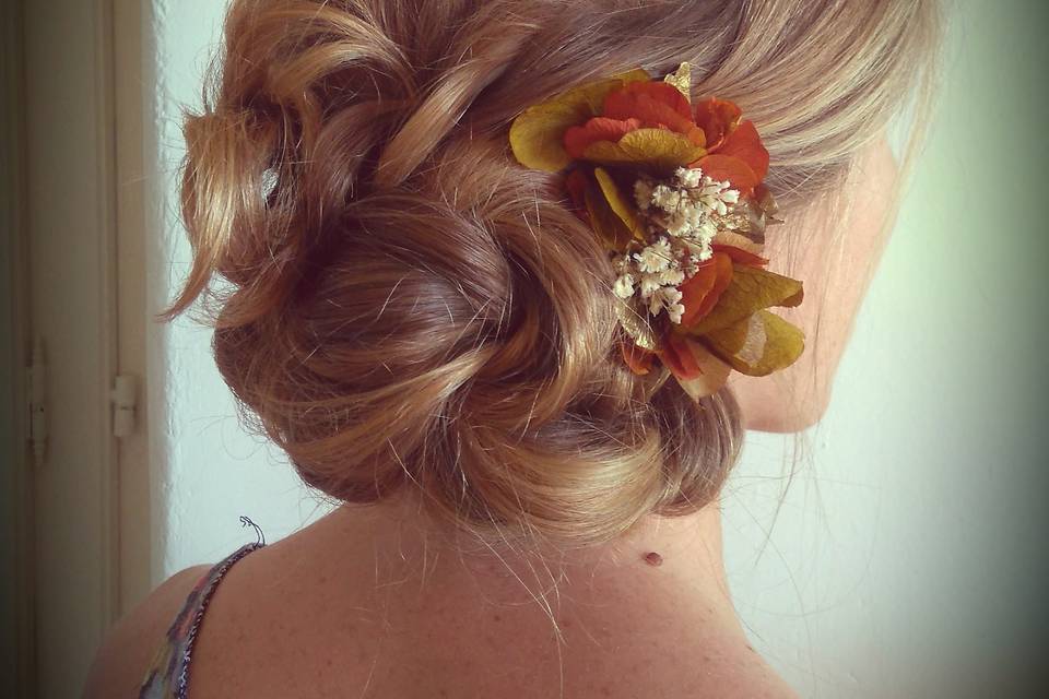 Chignon bas de coté