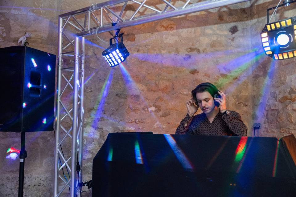 DJ Mixant