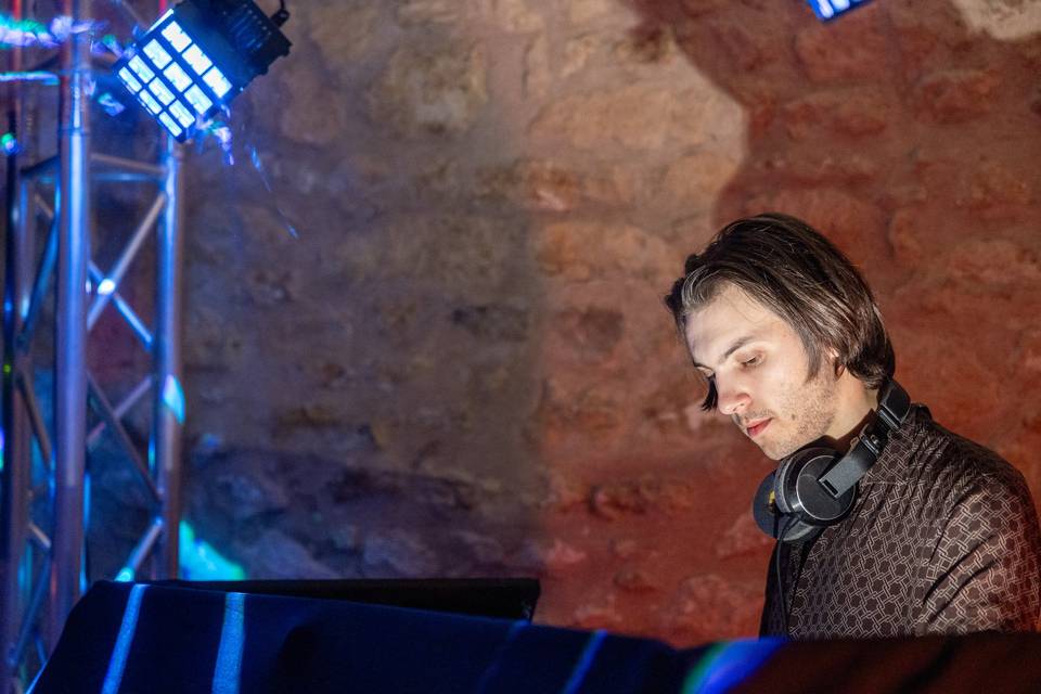 DJ Proche