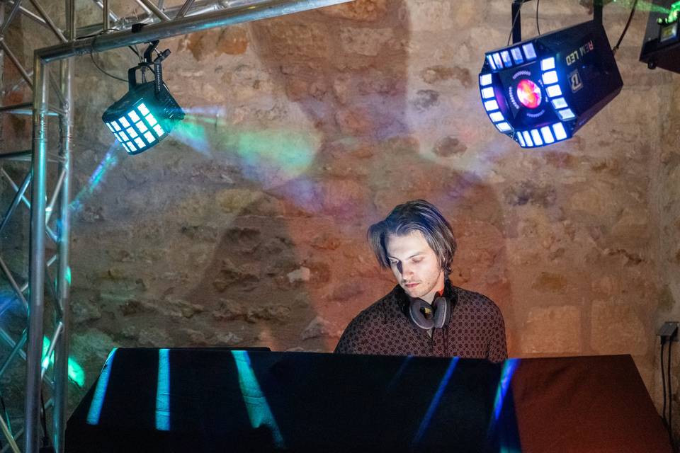 Focus DJ