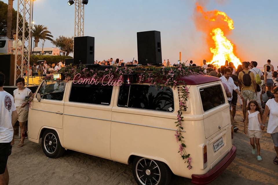 Combi Club