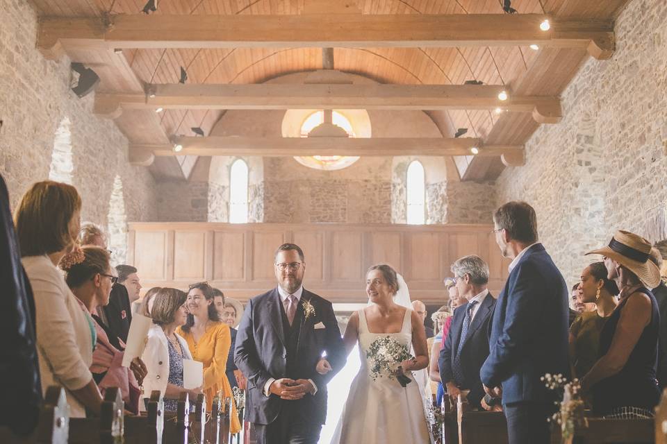 Entrée dans l'église