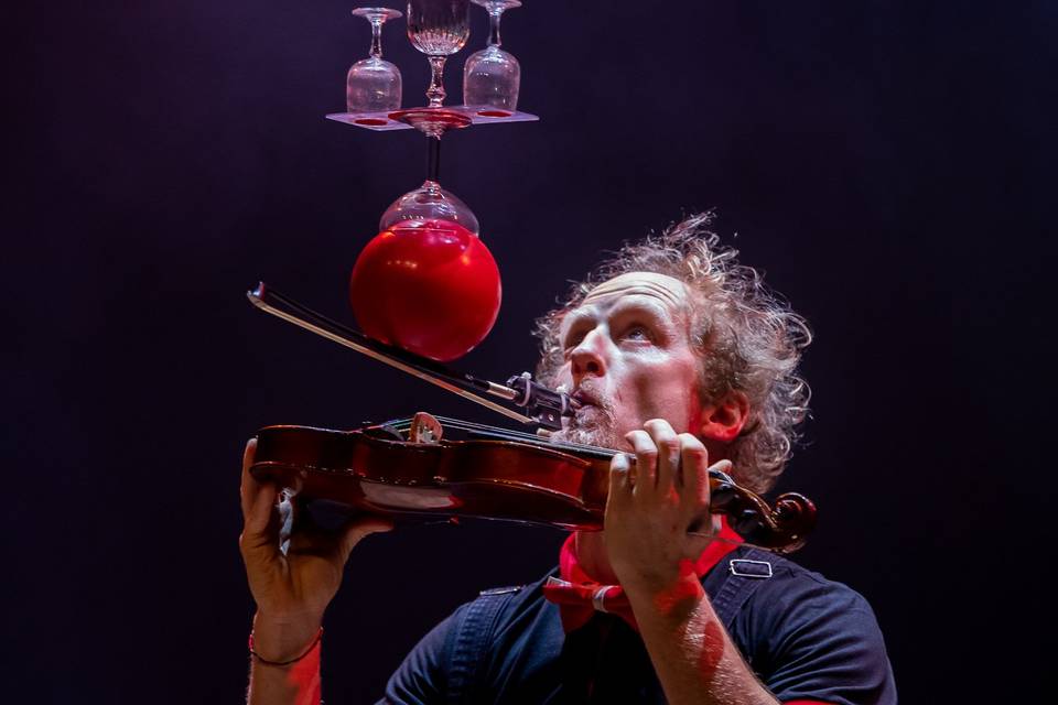 Musicien jongleur